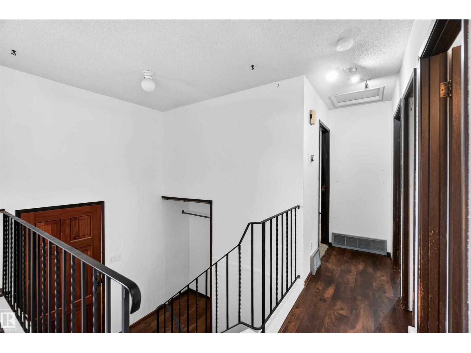 5214 46 Street - Photo 10