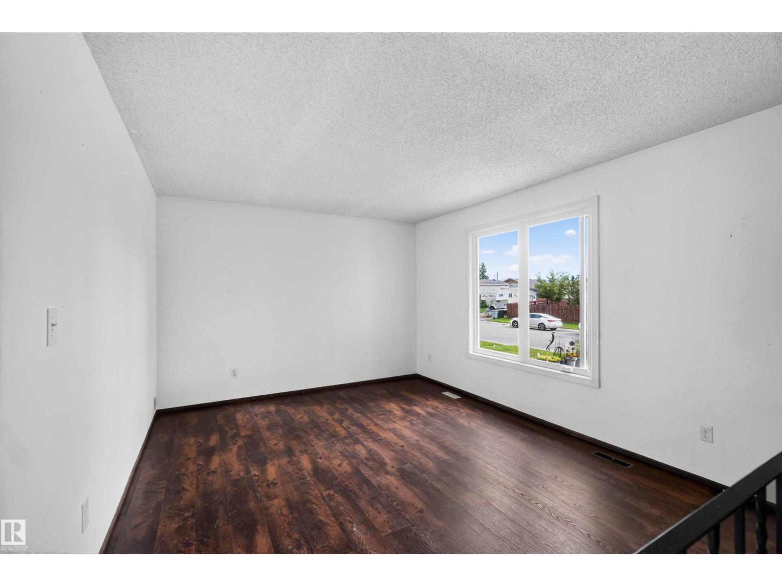 5214 46 Street - Photo 11