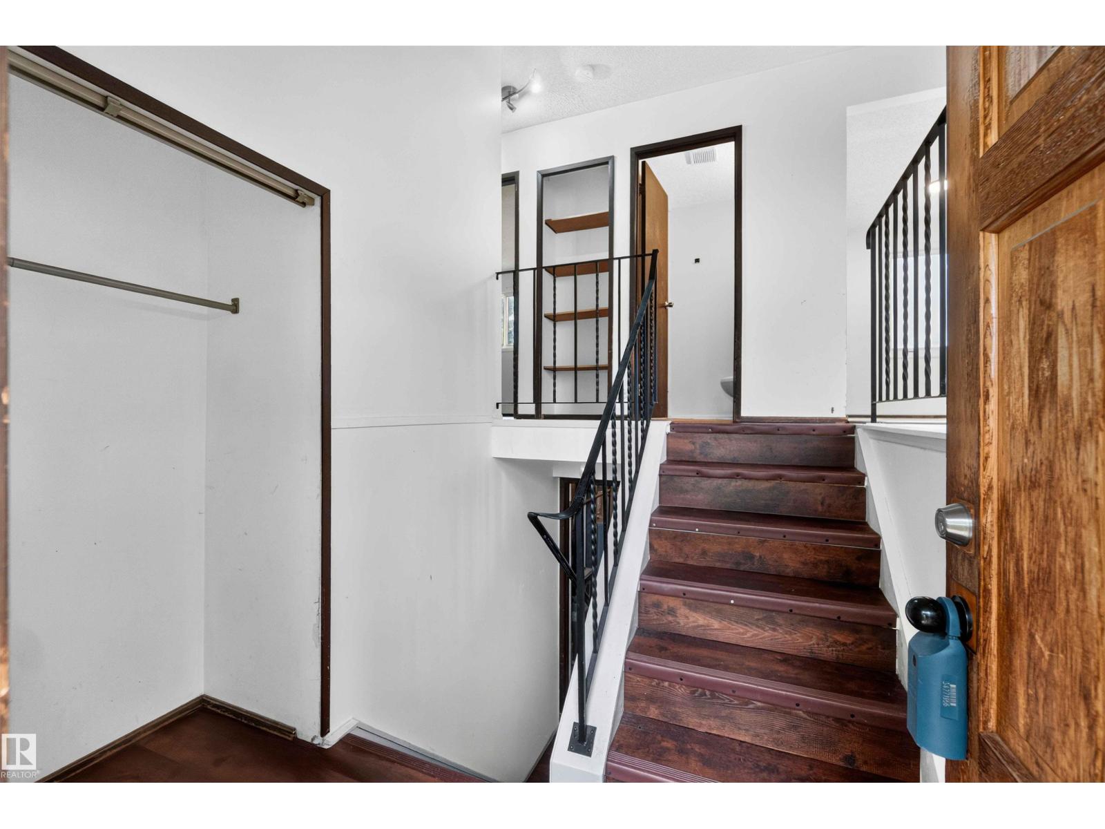 5214 46 ST - 7