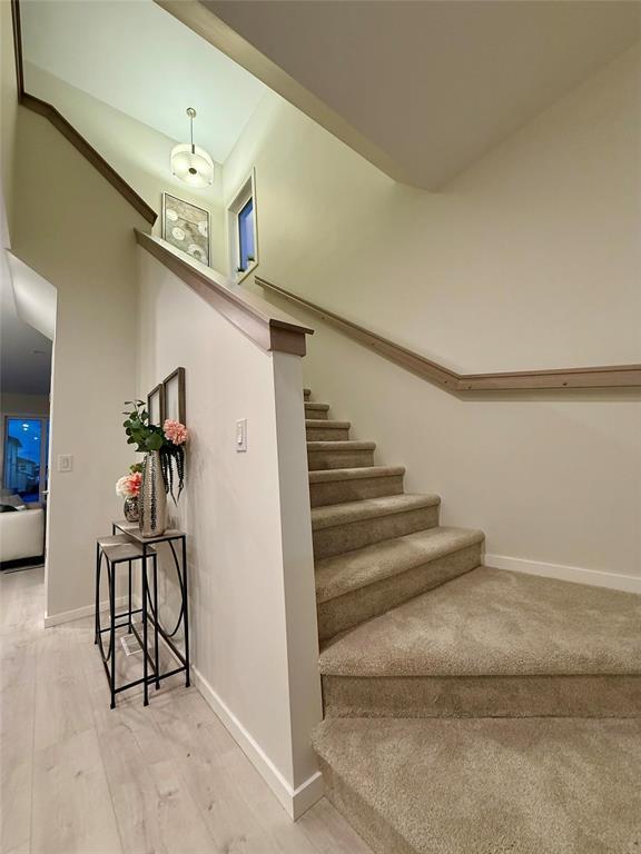 157 Rambling River Road, Winnipeg, Manitoba, R2V5K2, Winnipeg, Manitoba — photo 3 of 5