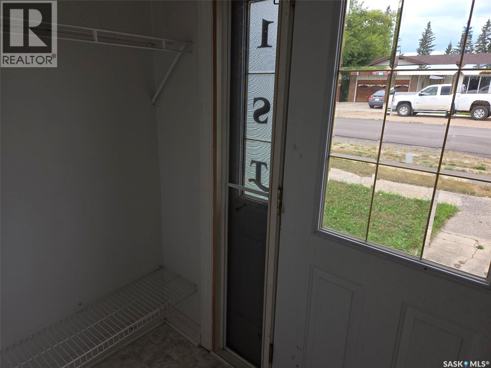 203 1st STREET S - 16