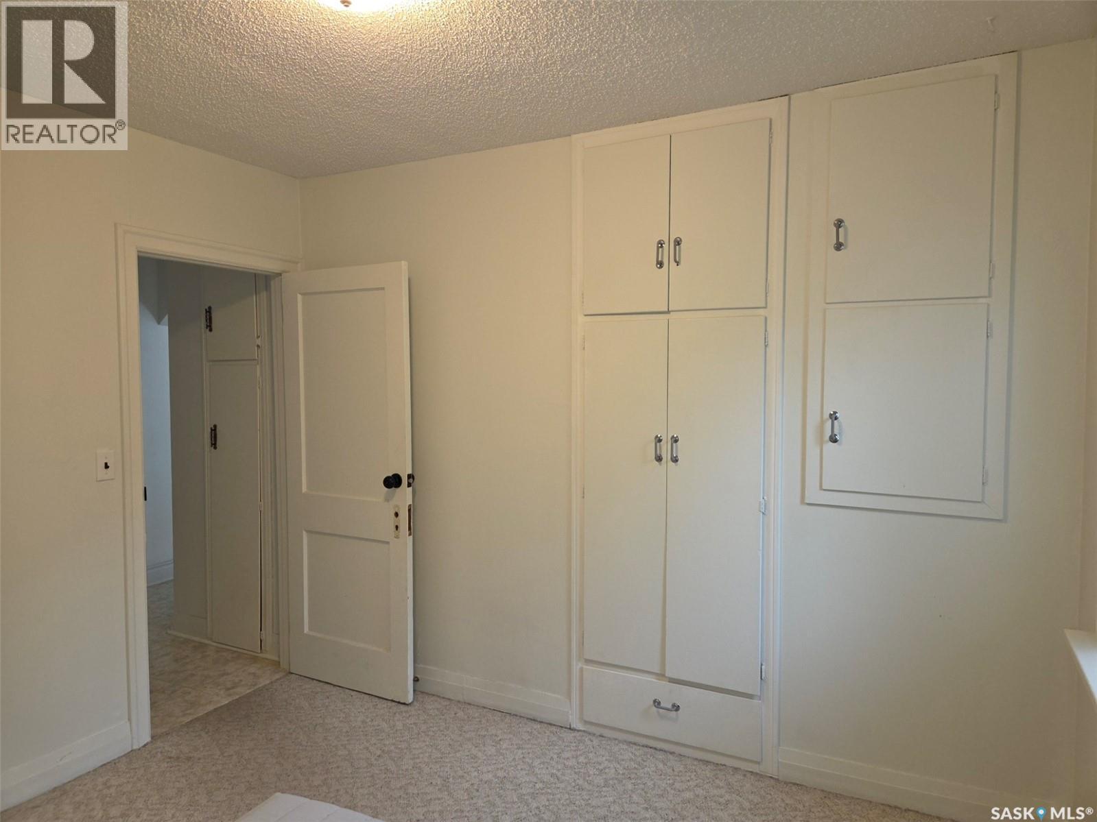203 1st STREET S - 26