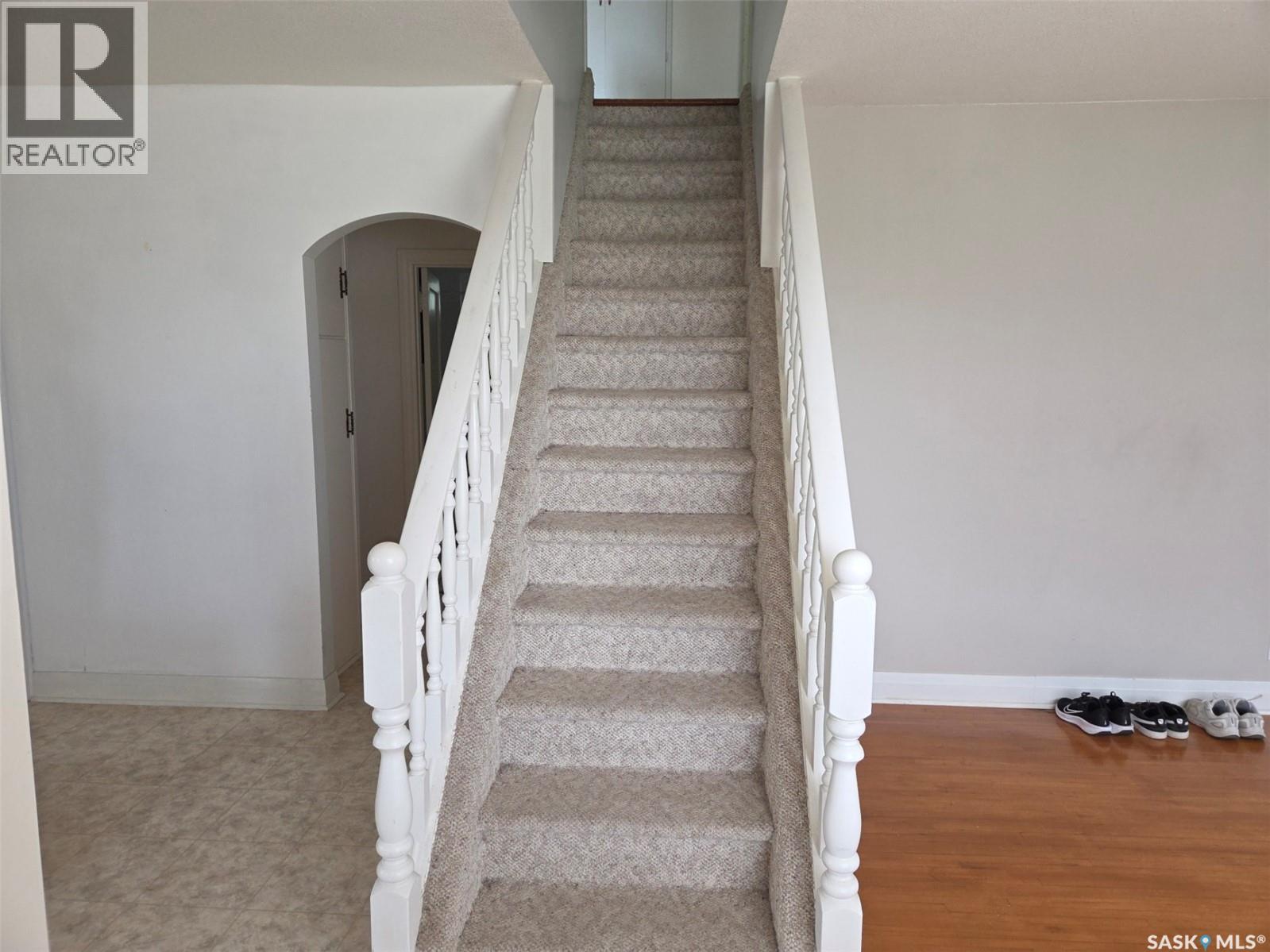 203 1st STREET S - 27