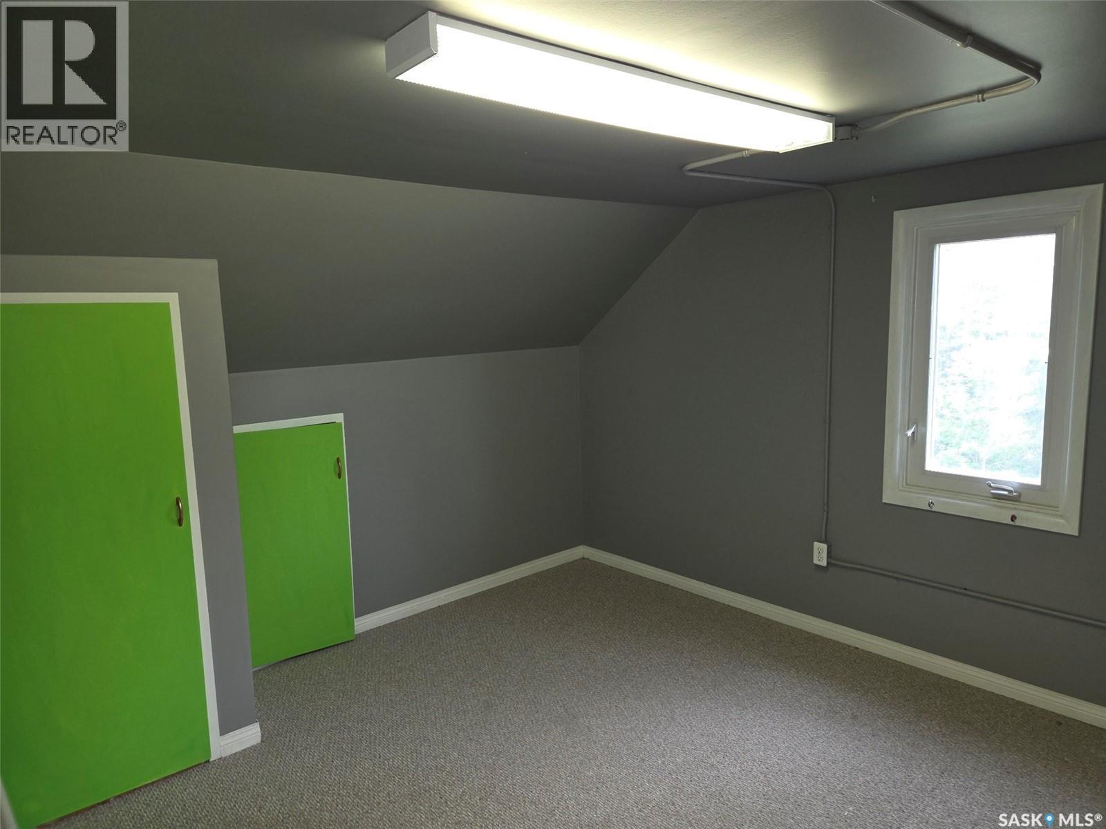 203 1st STREET S - Image 33