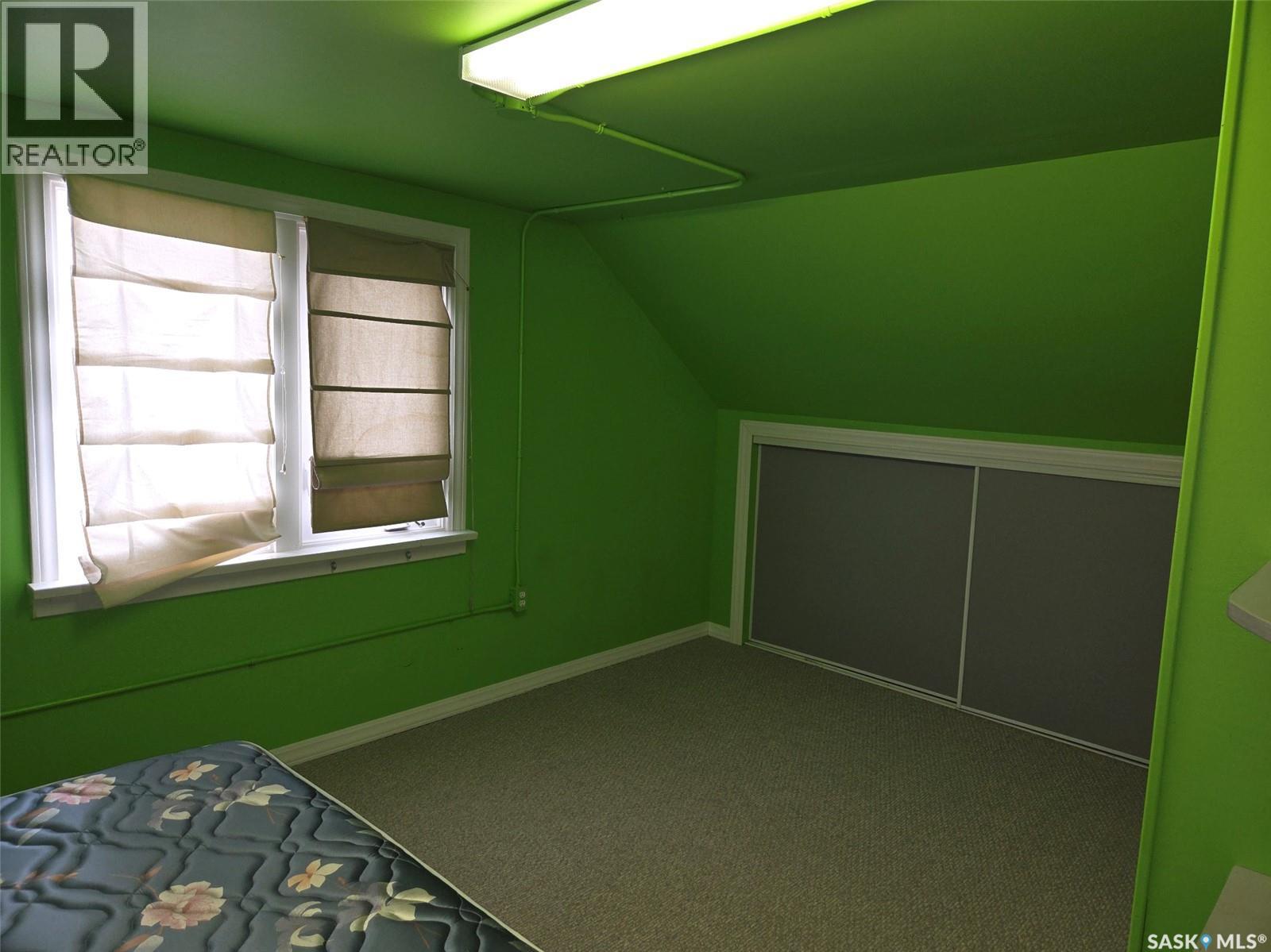 203 1st STREET S - 36