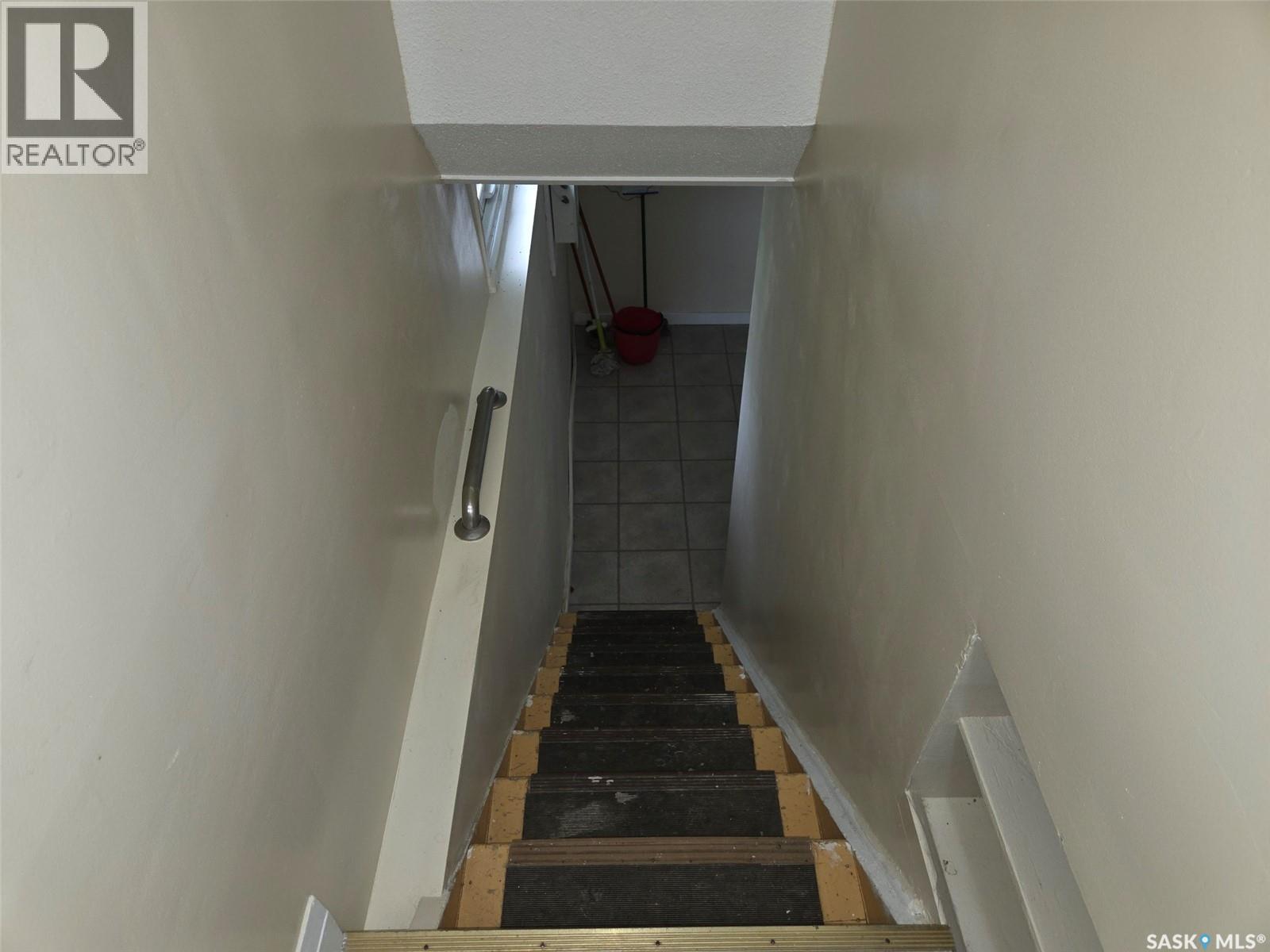 203 1st STREET S - 39