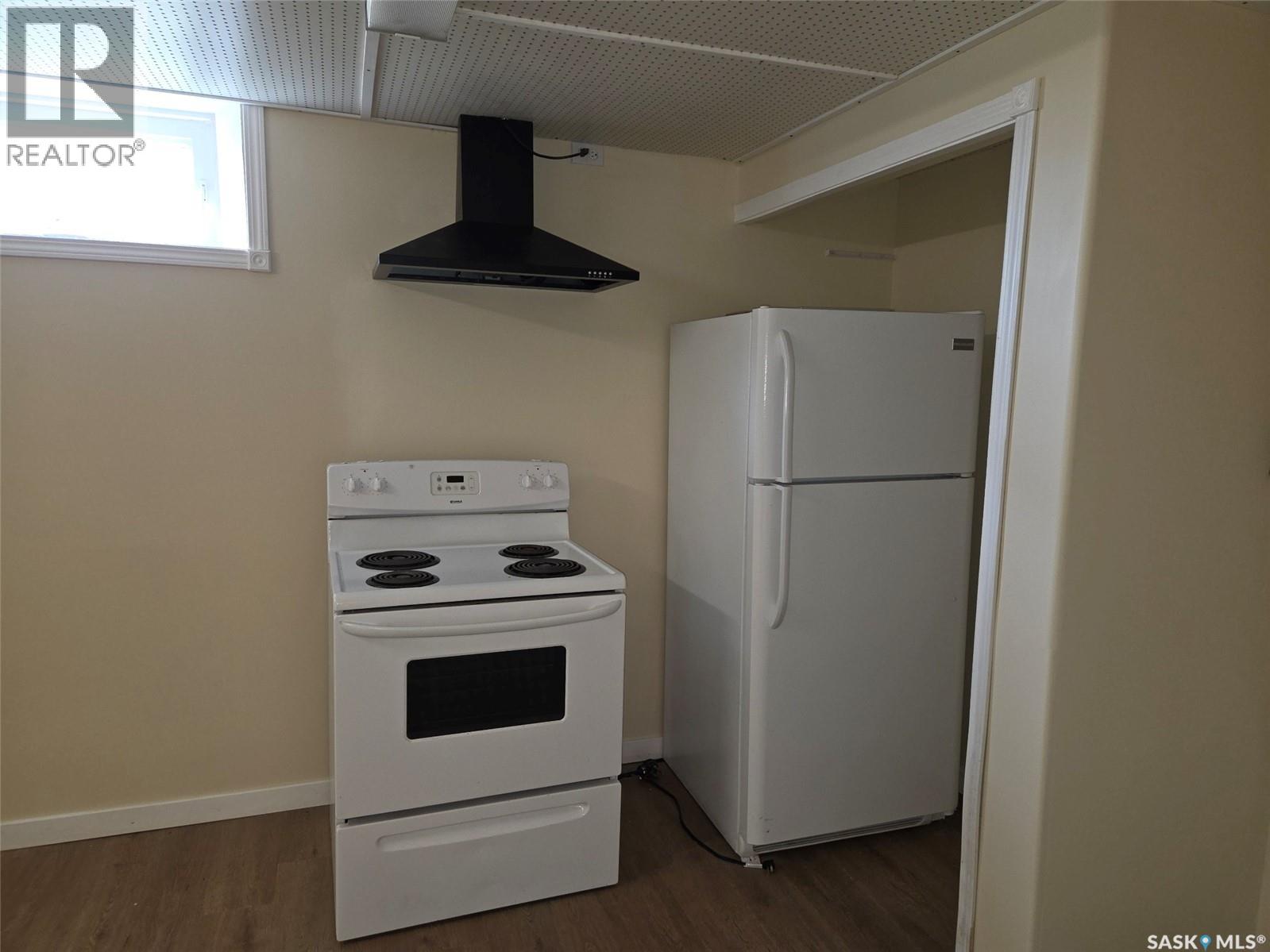 203 1st STREET S - Image 49