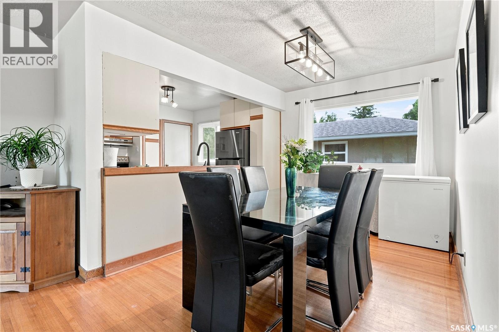 2401 Dufferin AVENUE - Image 15