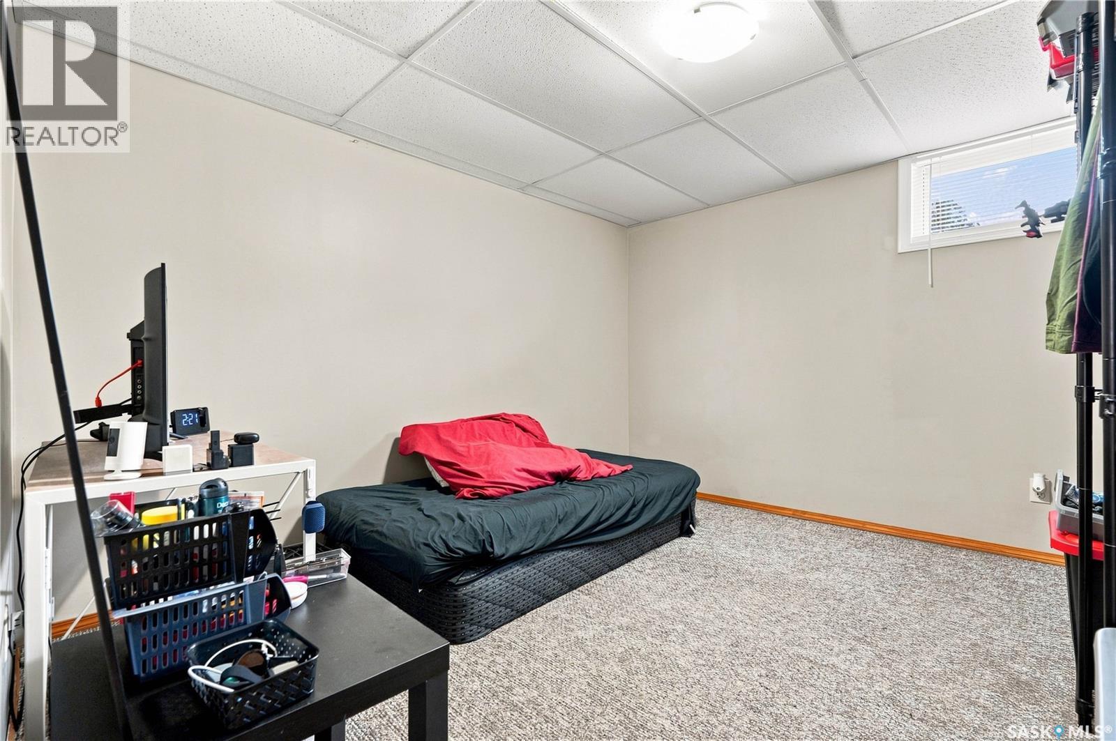 2401 Dufferin AVENUE - Image 37