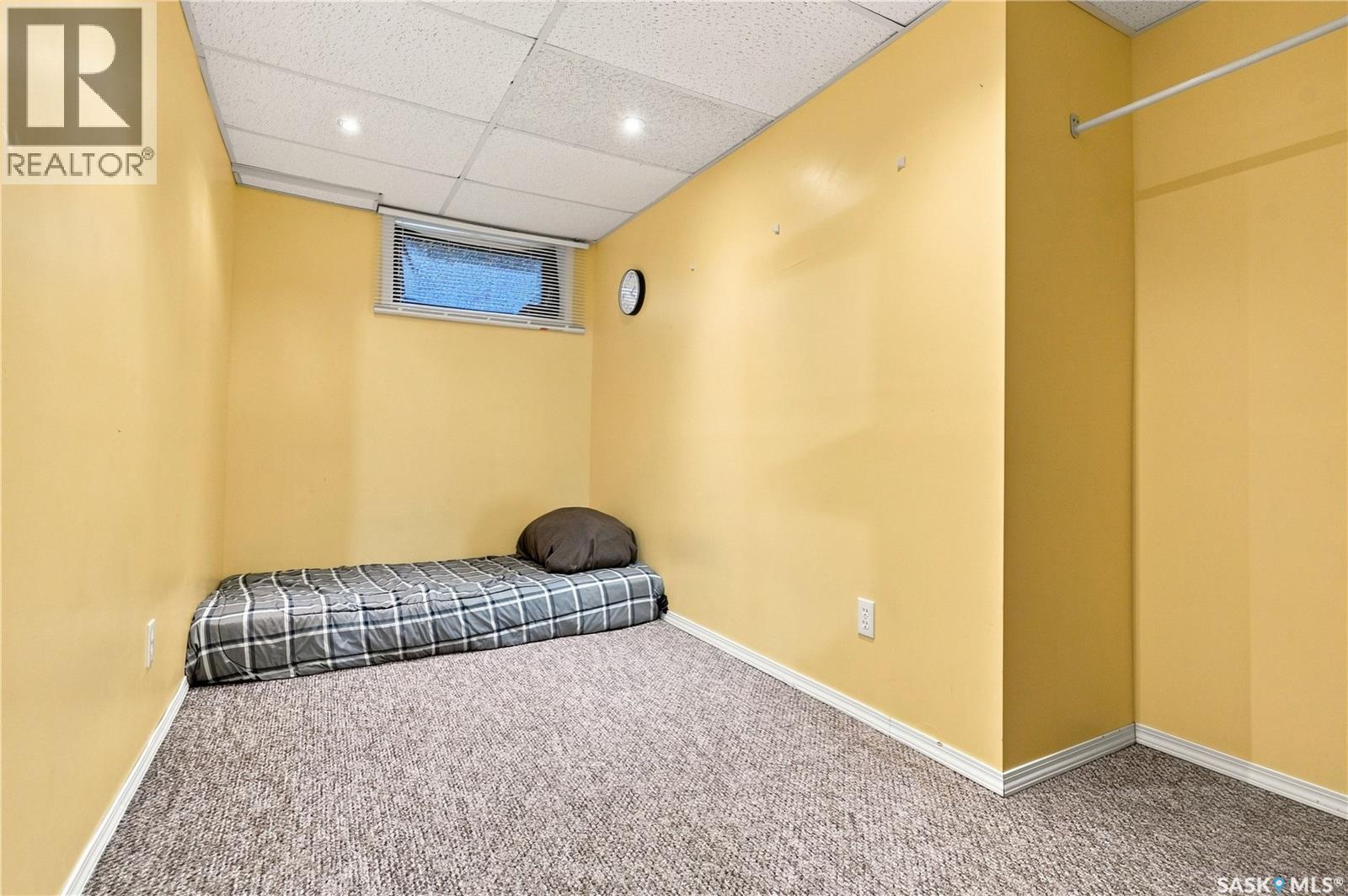 2401 Dufferin AVENUE - Image 39