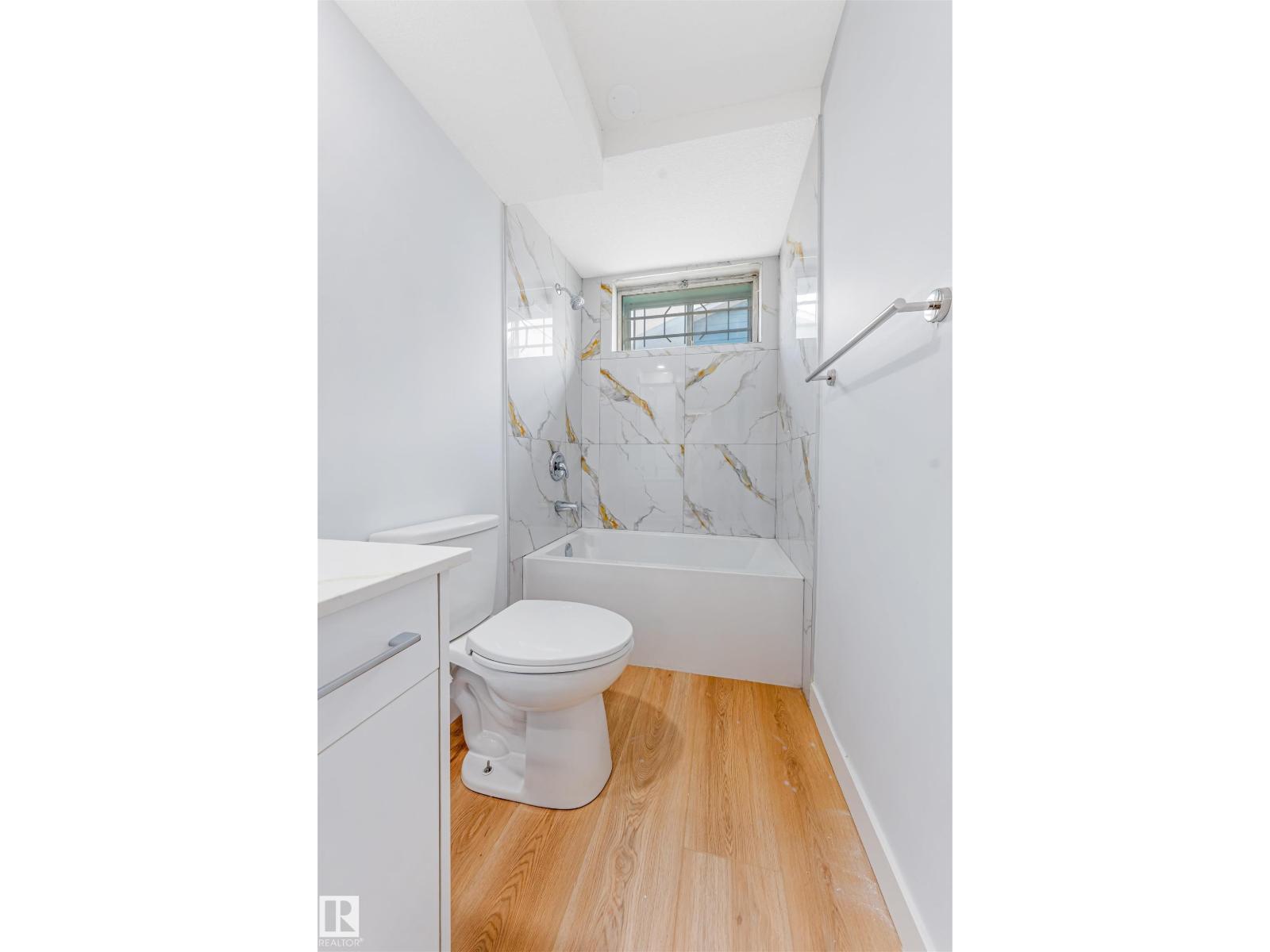 12023 137 Avenue NW - Photo 46