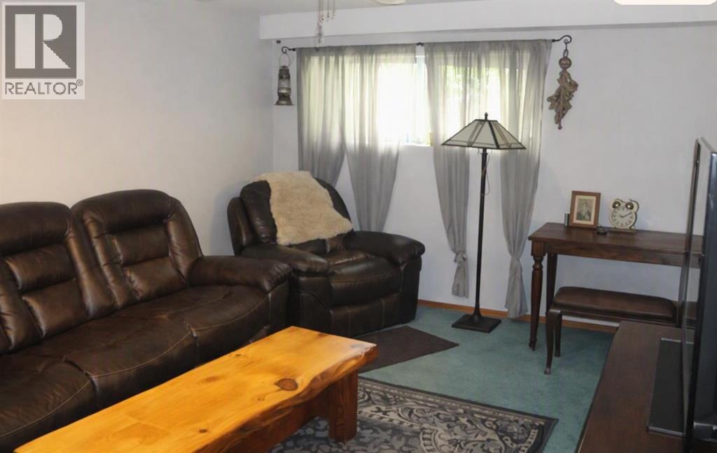 39 Meadowlark Boulevard North - Photo 21