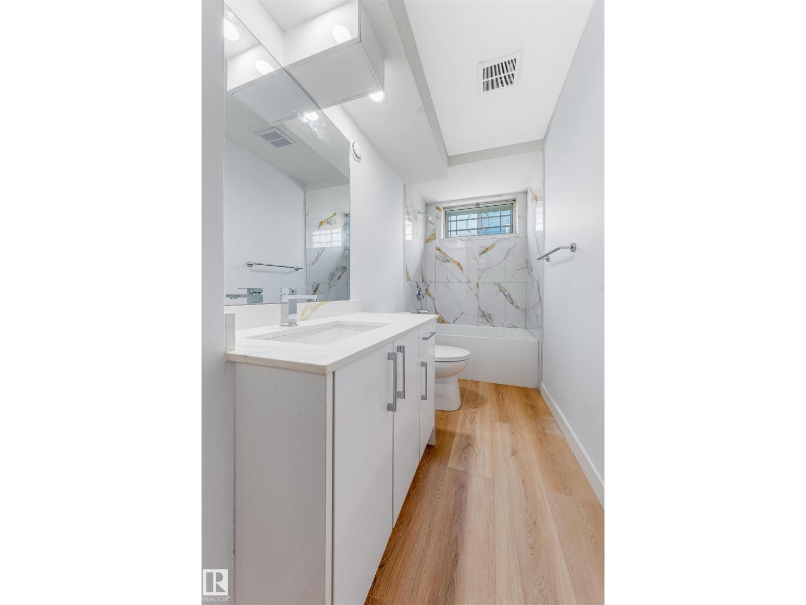 12023 137 AV NW - 45