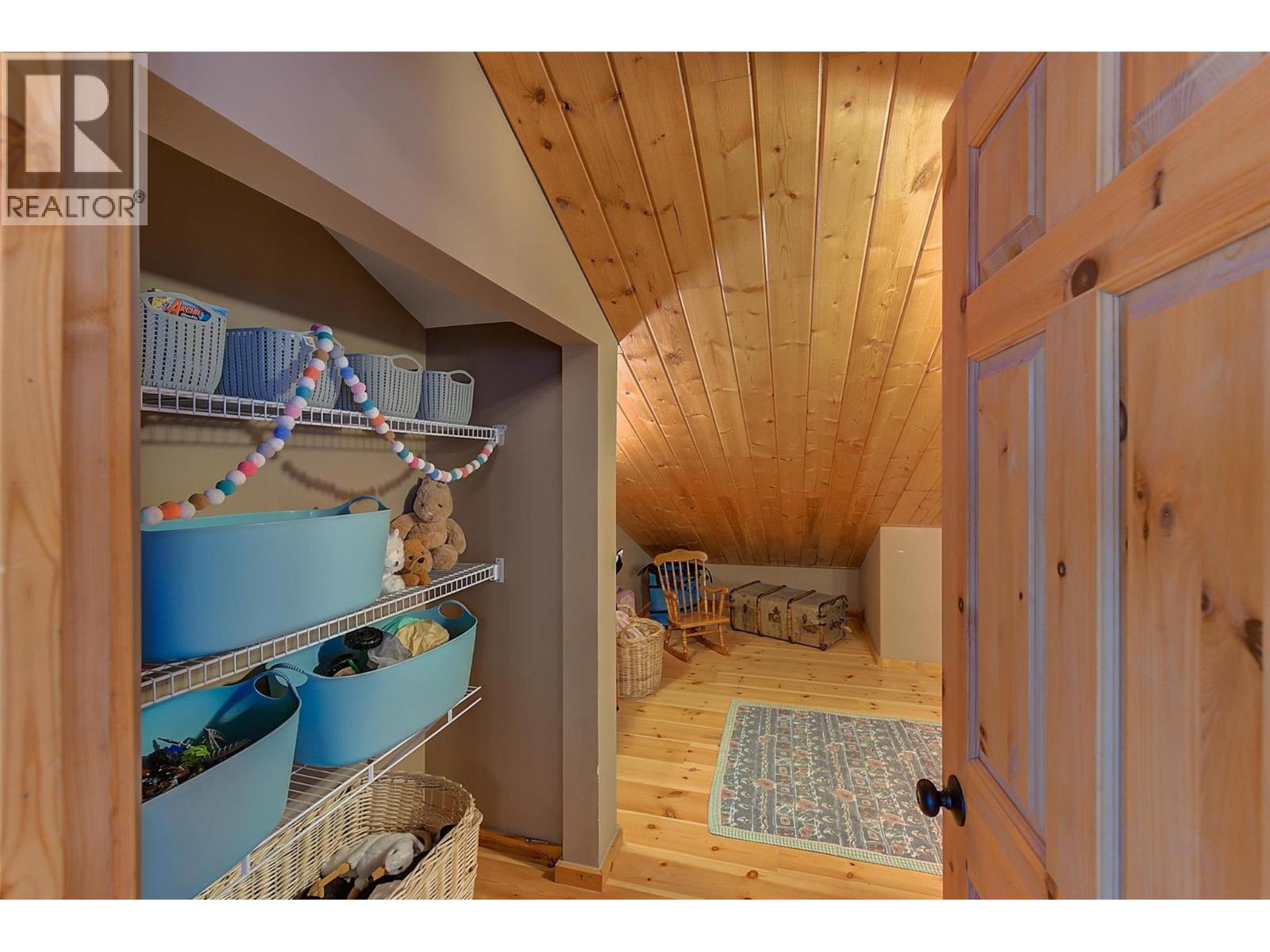7172 Brent Road, Peachland