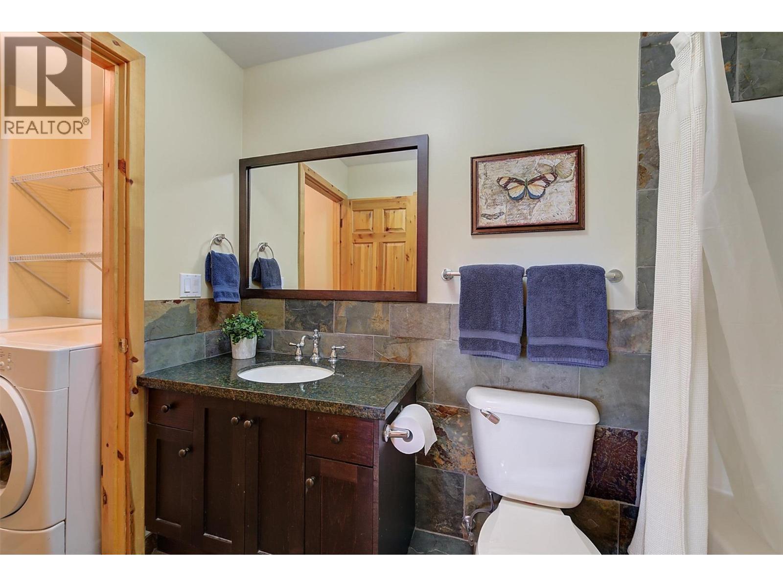 7172 Brent Road, Peachland