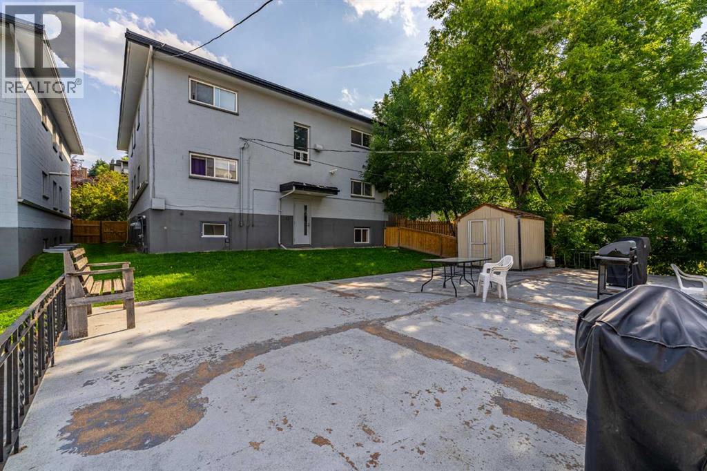 1908 28 Avenue Southwest - Photo 19