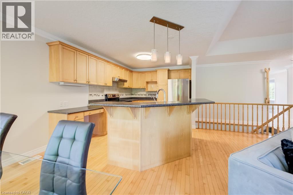 670 SALZBURG Drive - Image 10