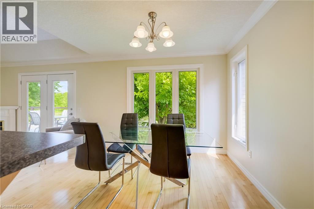 670 SALZBURG Drive - Image 16