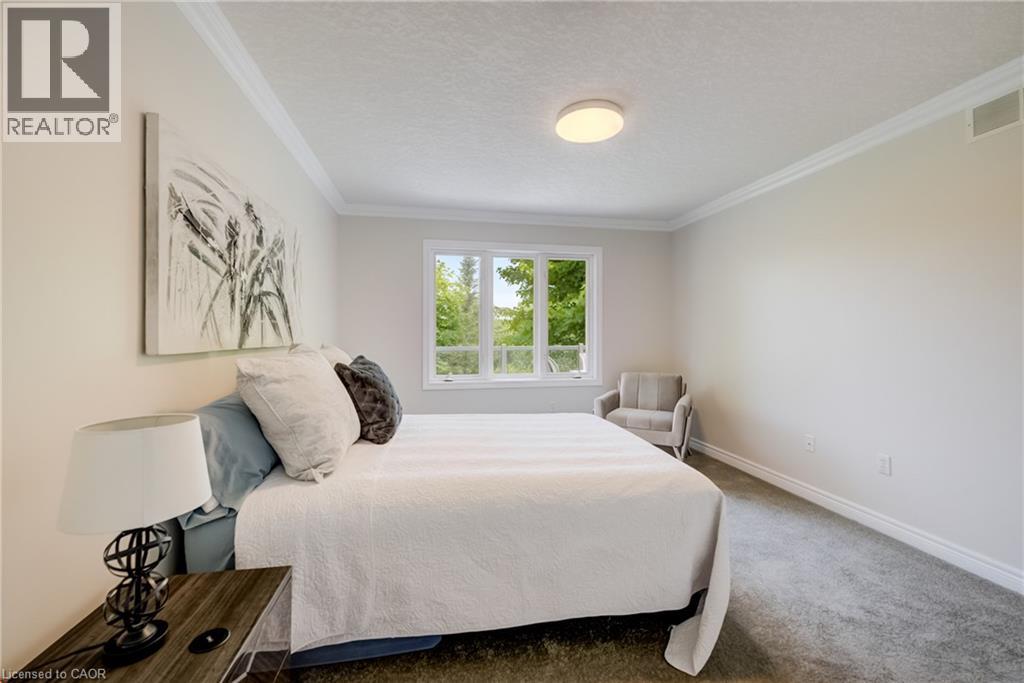 670 SALZBURG Drive - Image 21