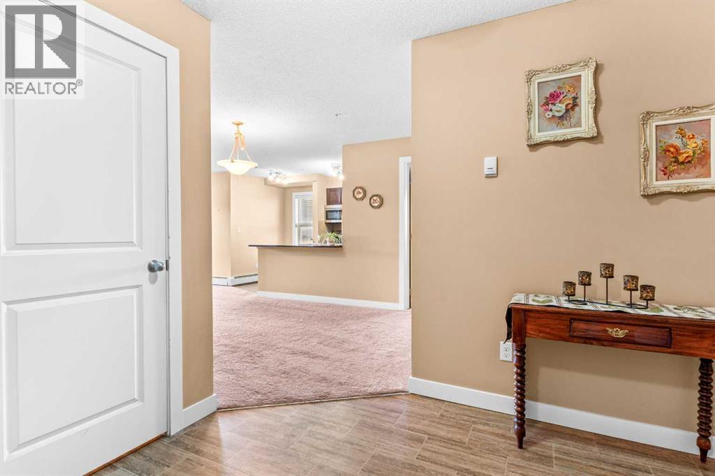 #7202 403 Mackenzie Way SW - 3