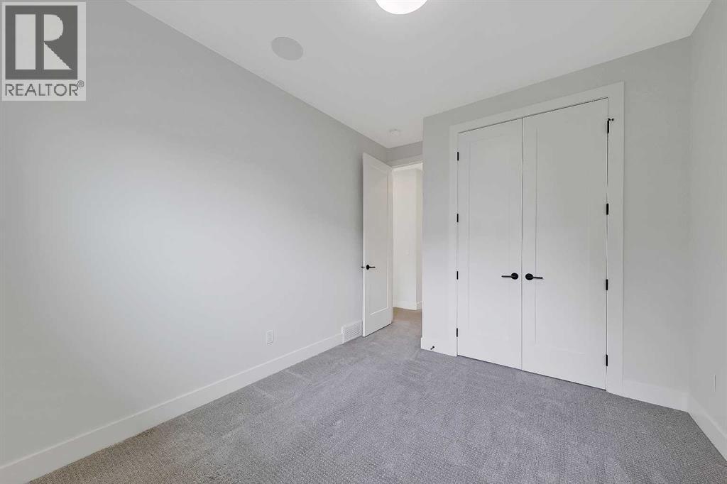 5004 21 Street Southwest - Photo 29