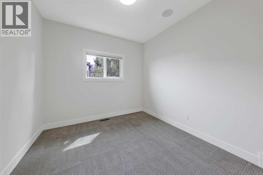 5004 21 Street Southwest - Photo 30