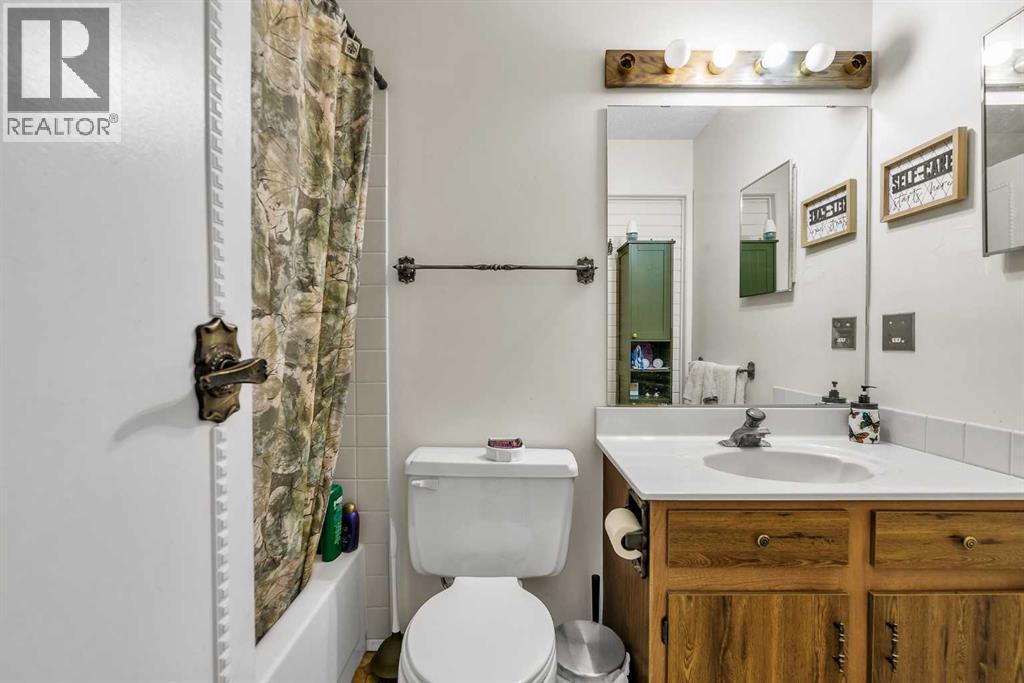 151 Midbend Place SE - 18