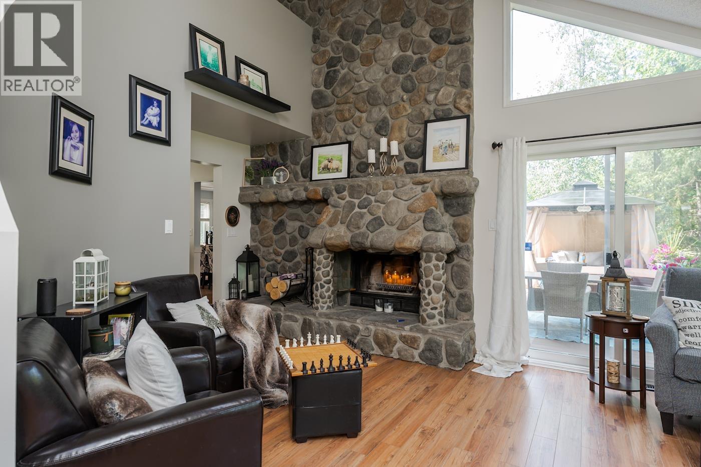 2730 CATHERINE DRIVE - 5