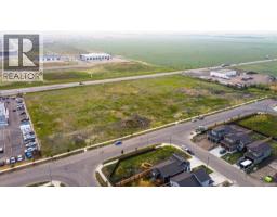 . 115 Street, Grande Prairie, AB T8V8B5 Photo 6