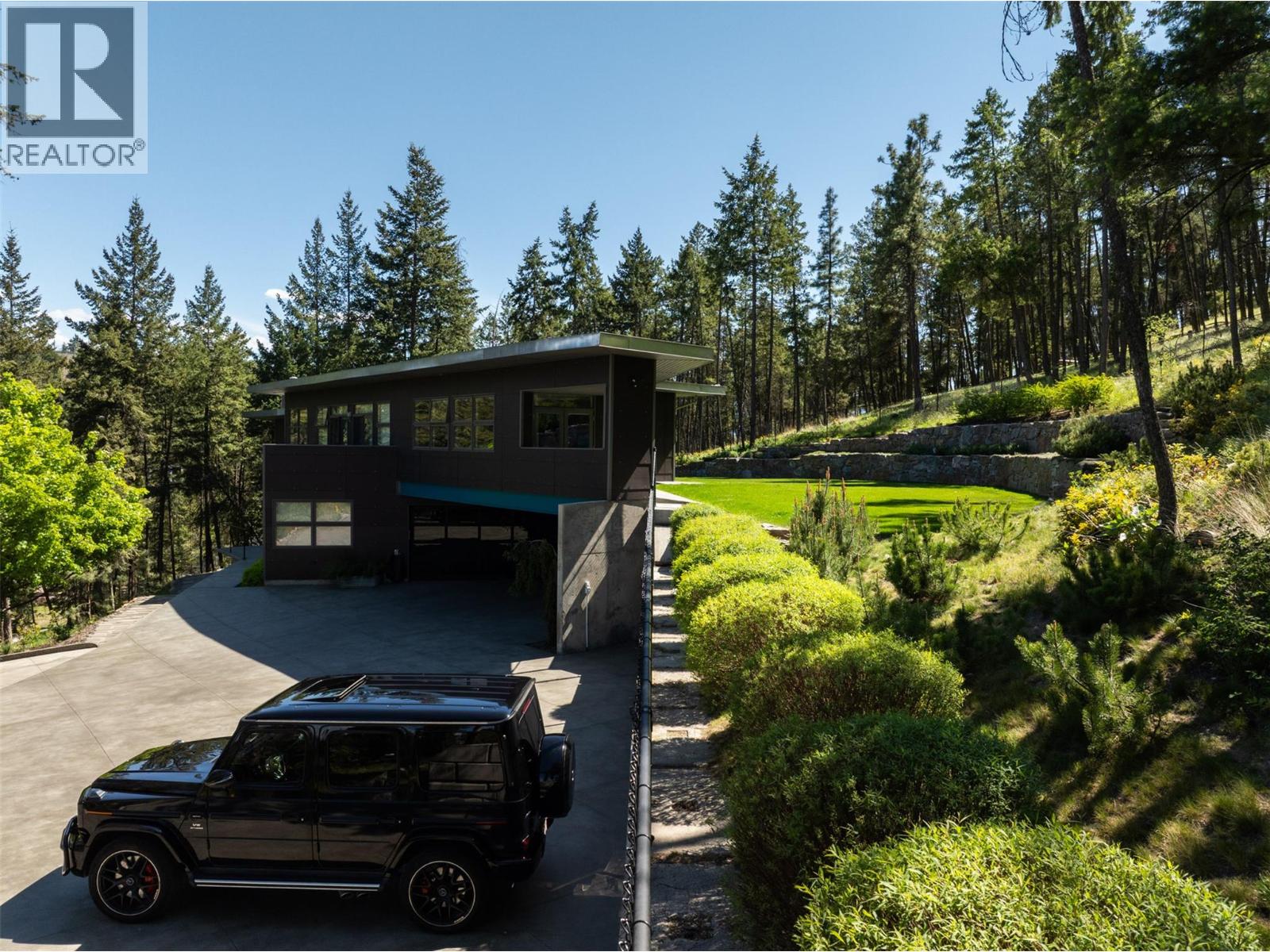 324 Clifton Road - 72