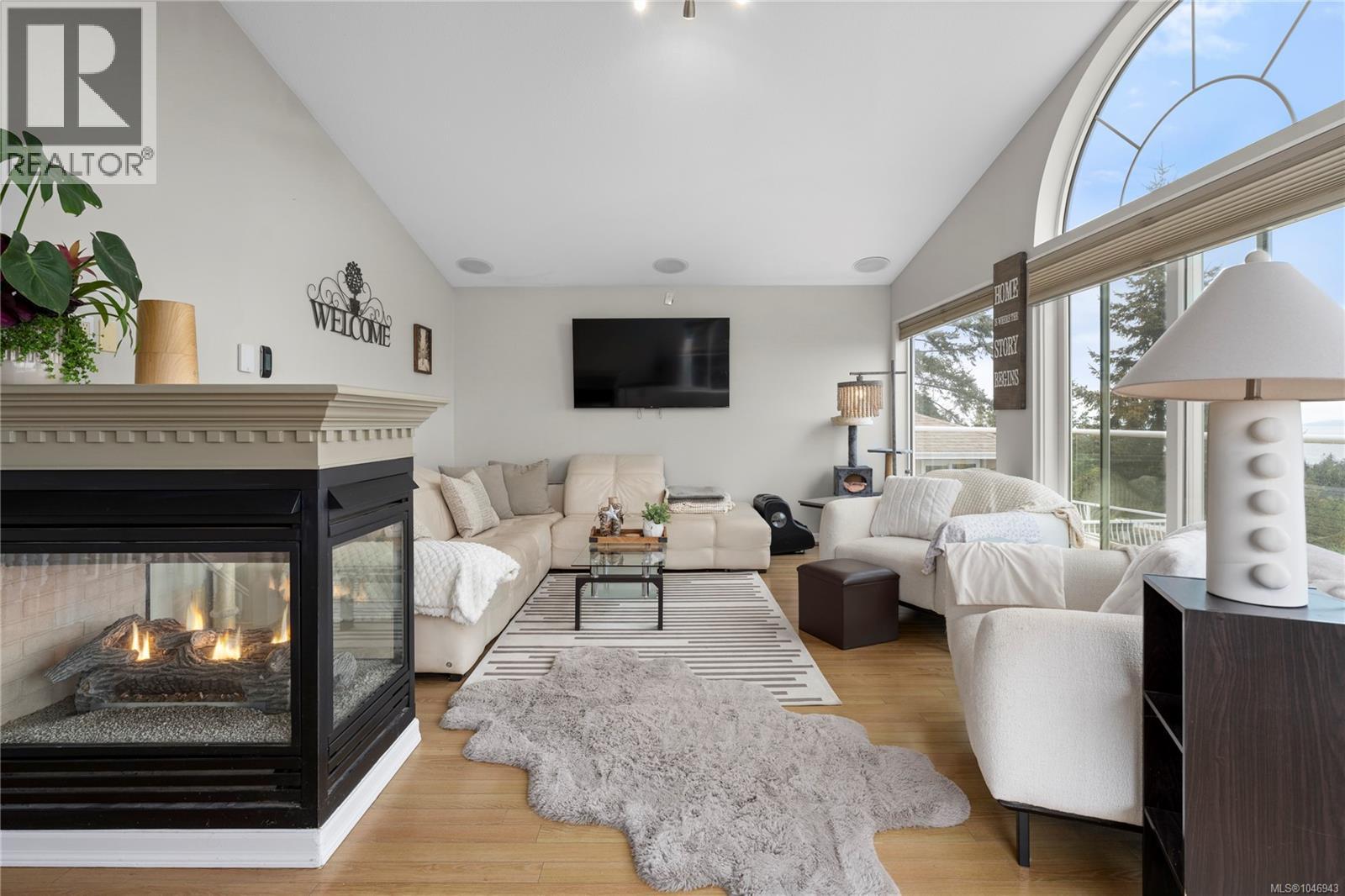 4895 Laguna Way - 20