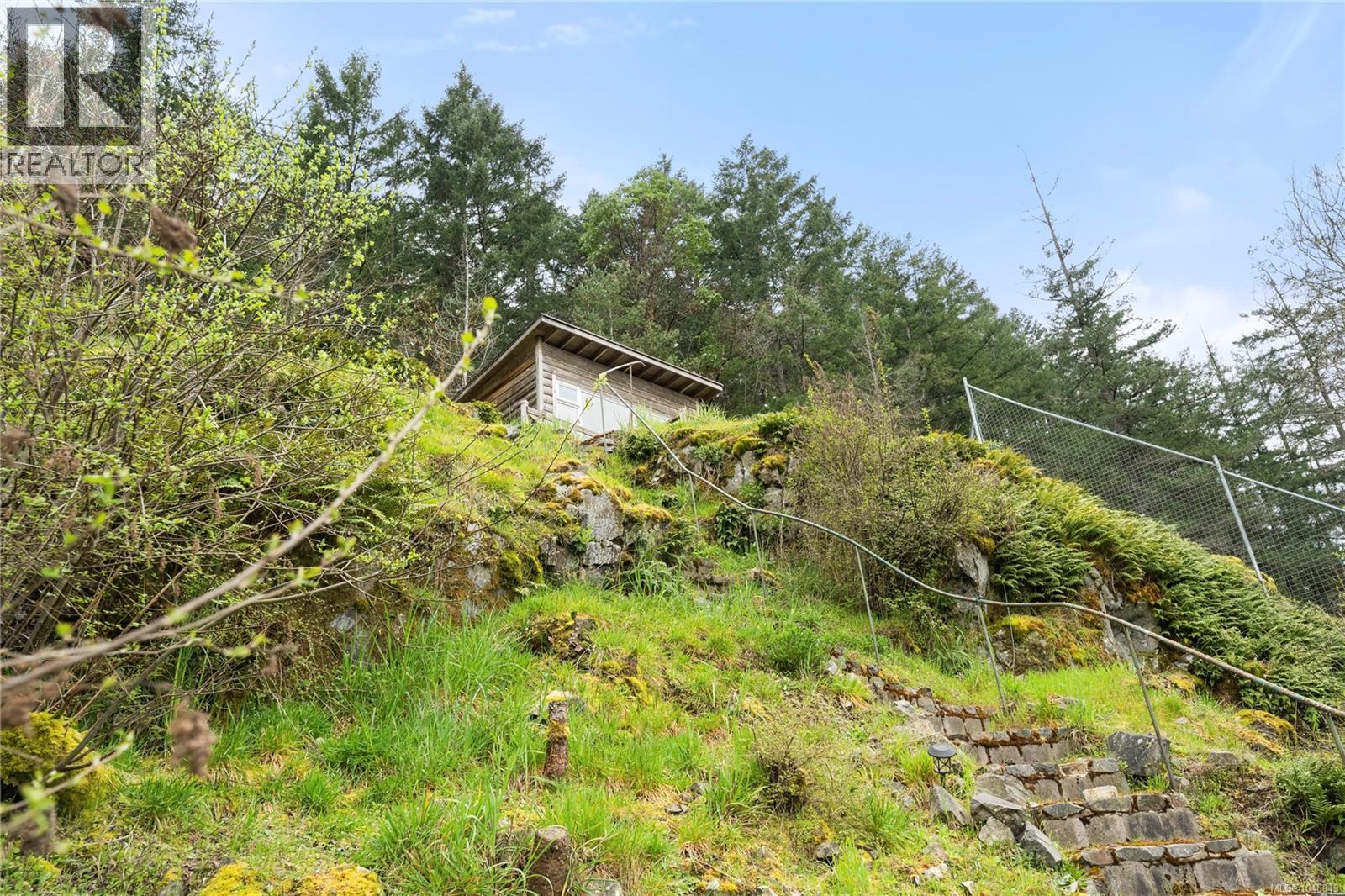 4895 Laguna Way - 44