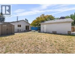 2454 5th St E, Courtenay, BC V9N8J2 Photo 8
