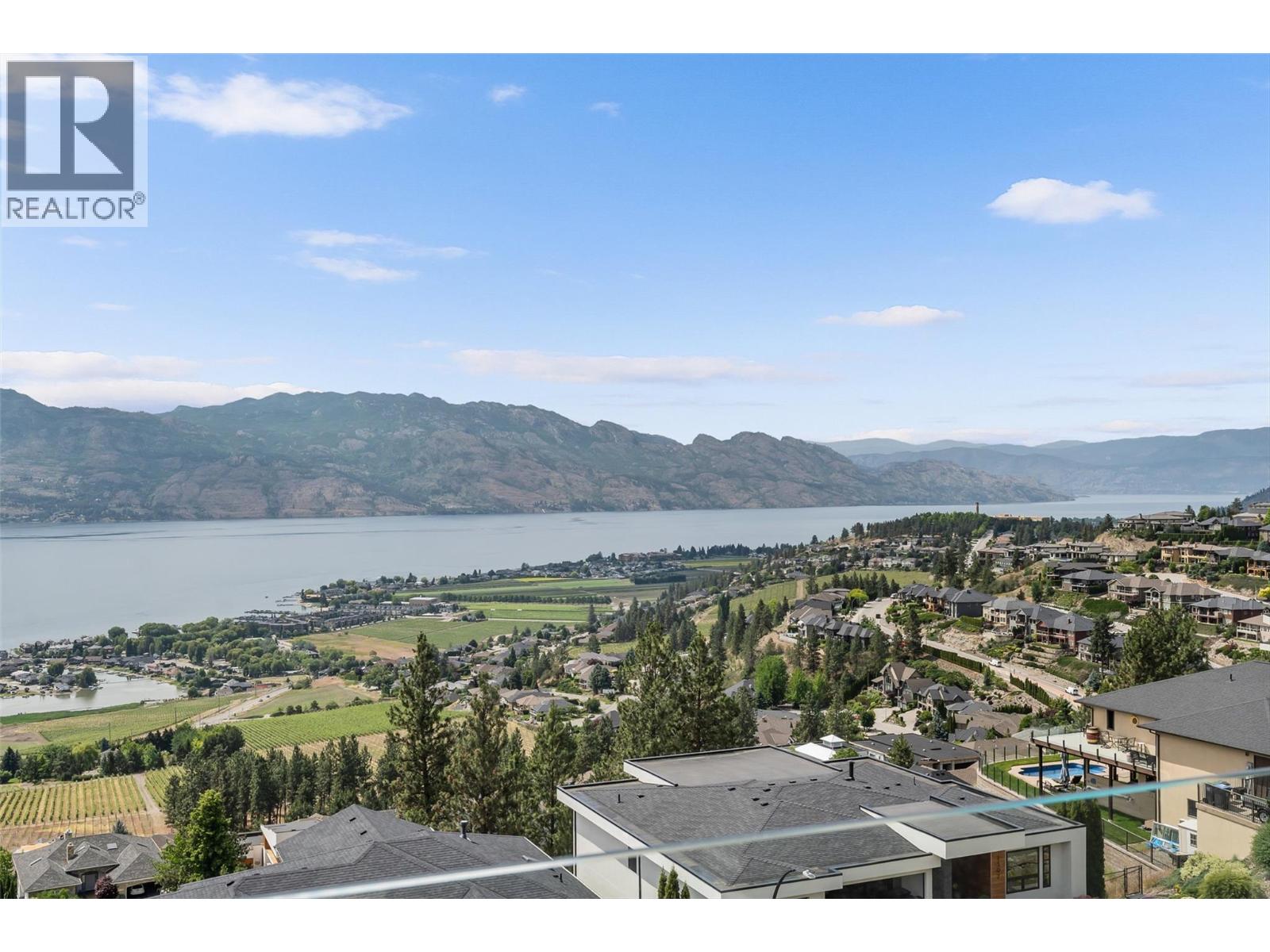 1384 Pinot Noir Drive, West Kelowna