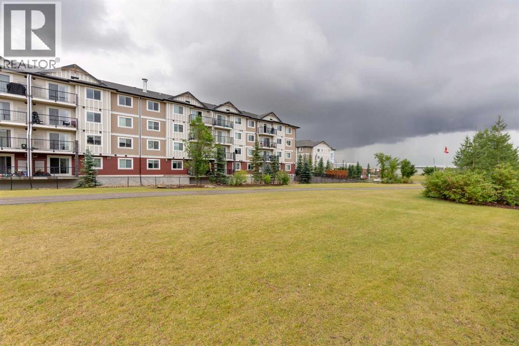 26 Skyview Ranch Gardens Northeast - Photo 32