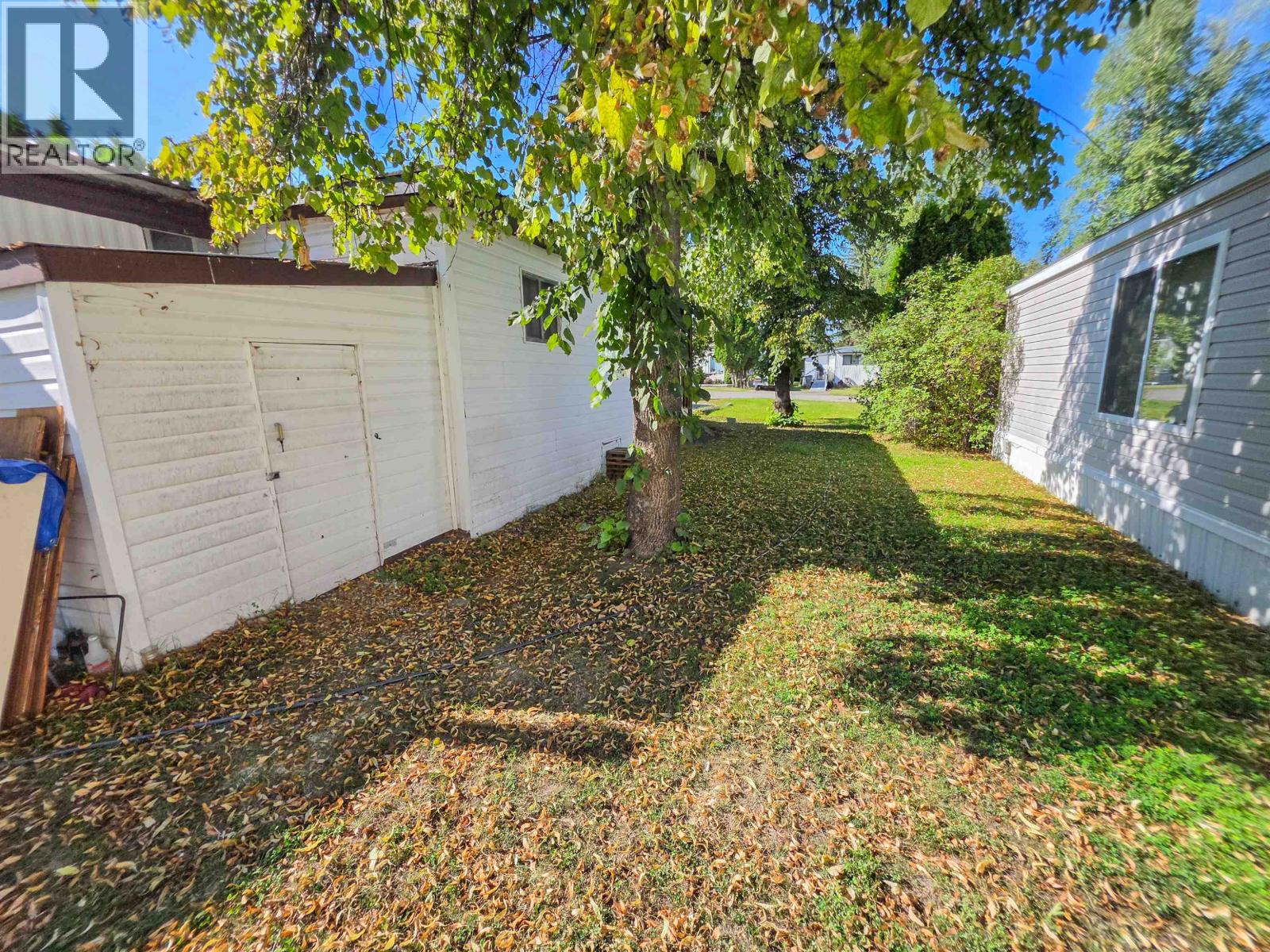 #43 654 NORTH FRASER DRIVE - Image 16