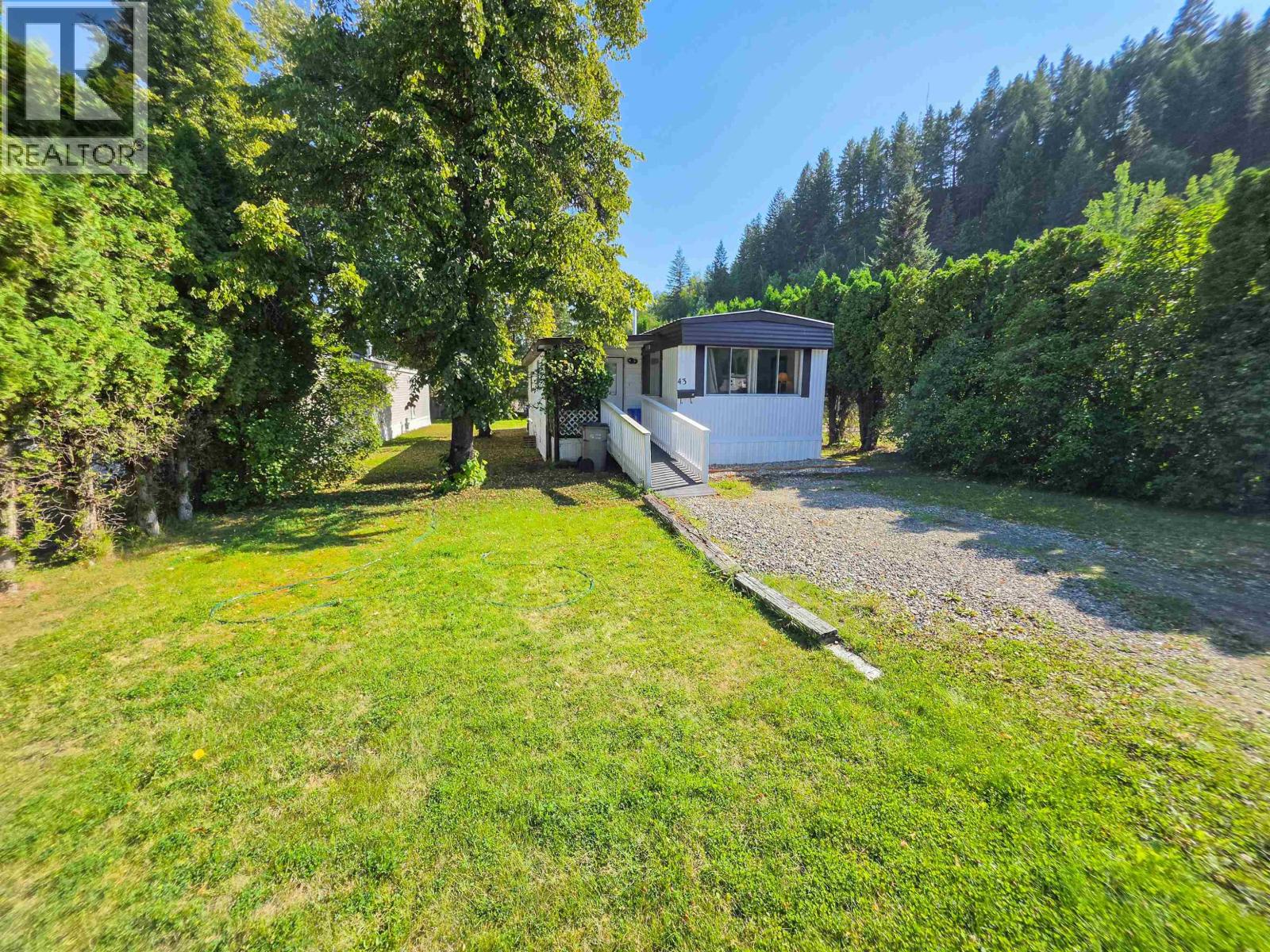 #43 654 NORTH FRASER DRIVE - Image 18