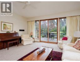 Patio - 125 2345 Cedar Hill Cross Rd, Oak Bay, BC V8P5M8 Photo 6