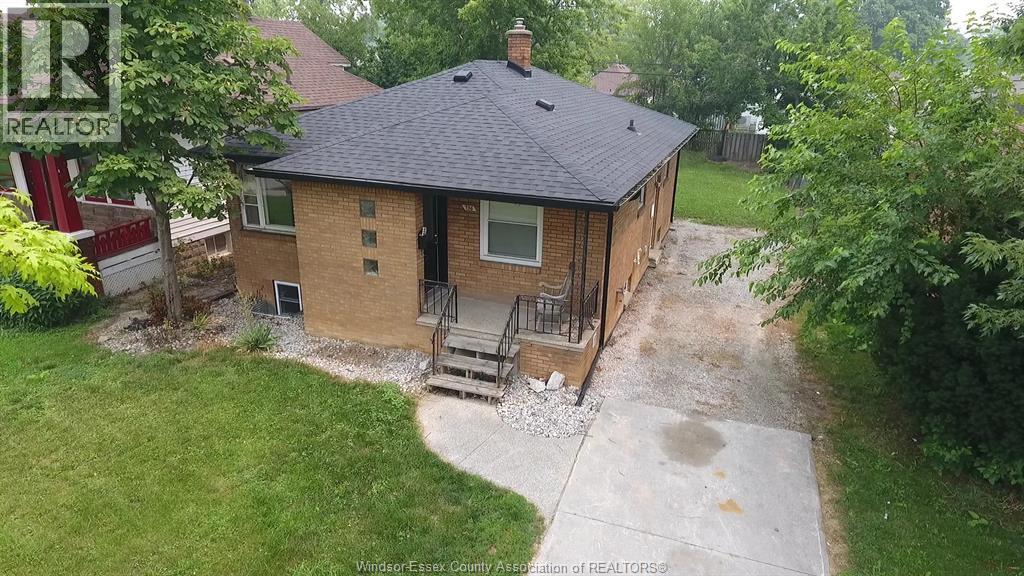 736 PARTINGTON AVENUE - Image 40