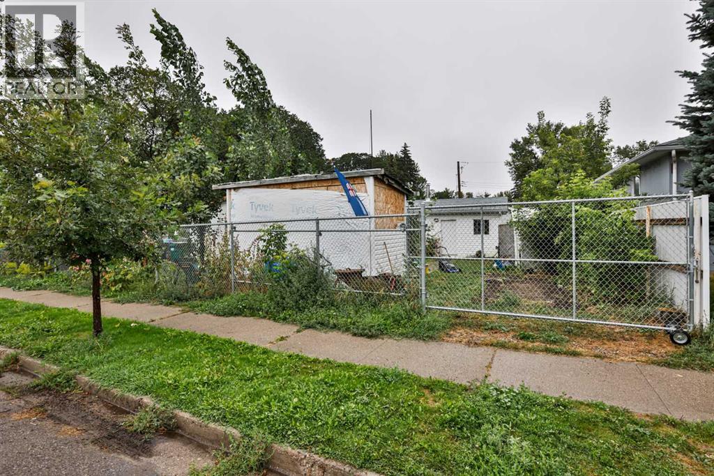 1901 1 Avenue North