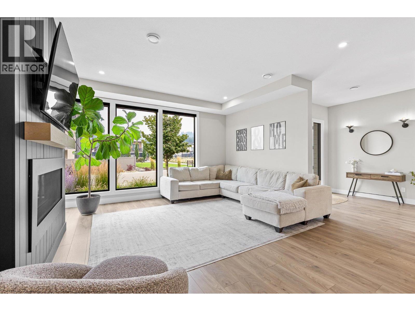 4198 Russo Street - 5