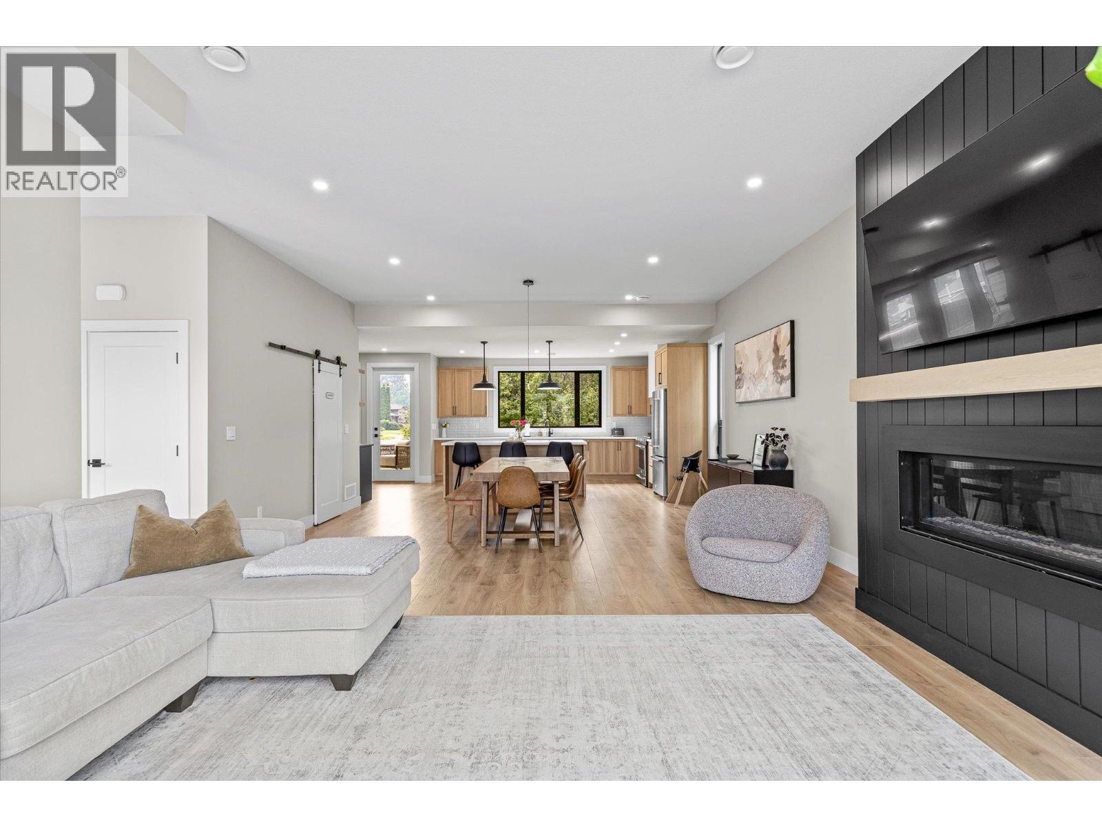 4198 Russo Street - 7