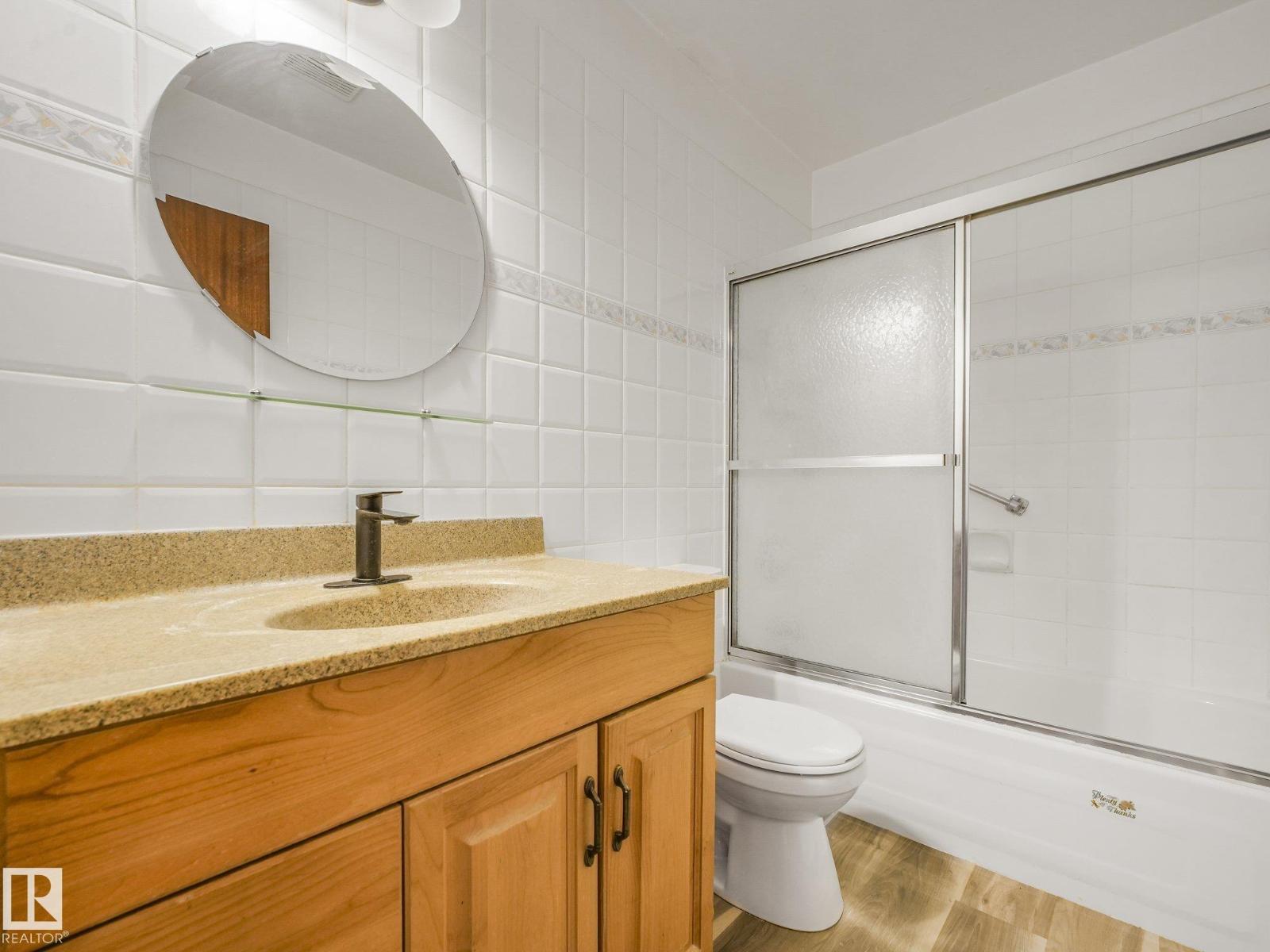 16428 88 AV NW - 25