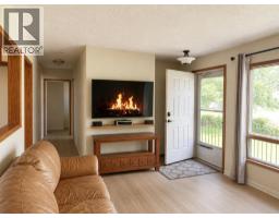 2510 35 Street SE - photo 3