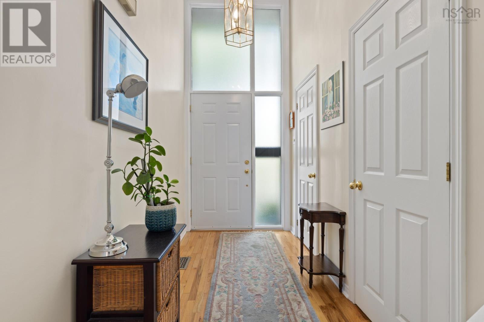 Property 7 of 39 of 98 Forestside Crescent
