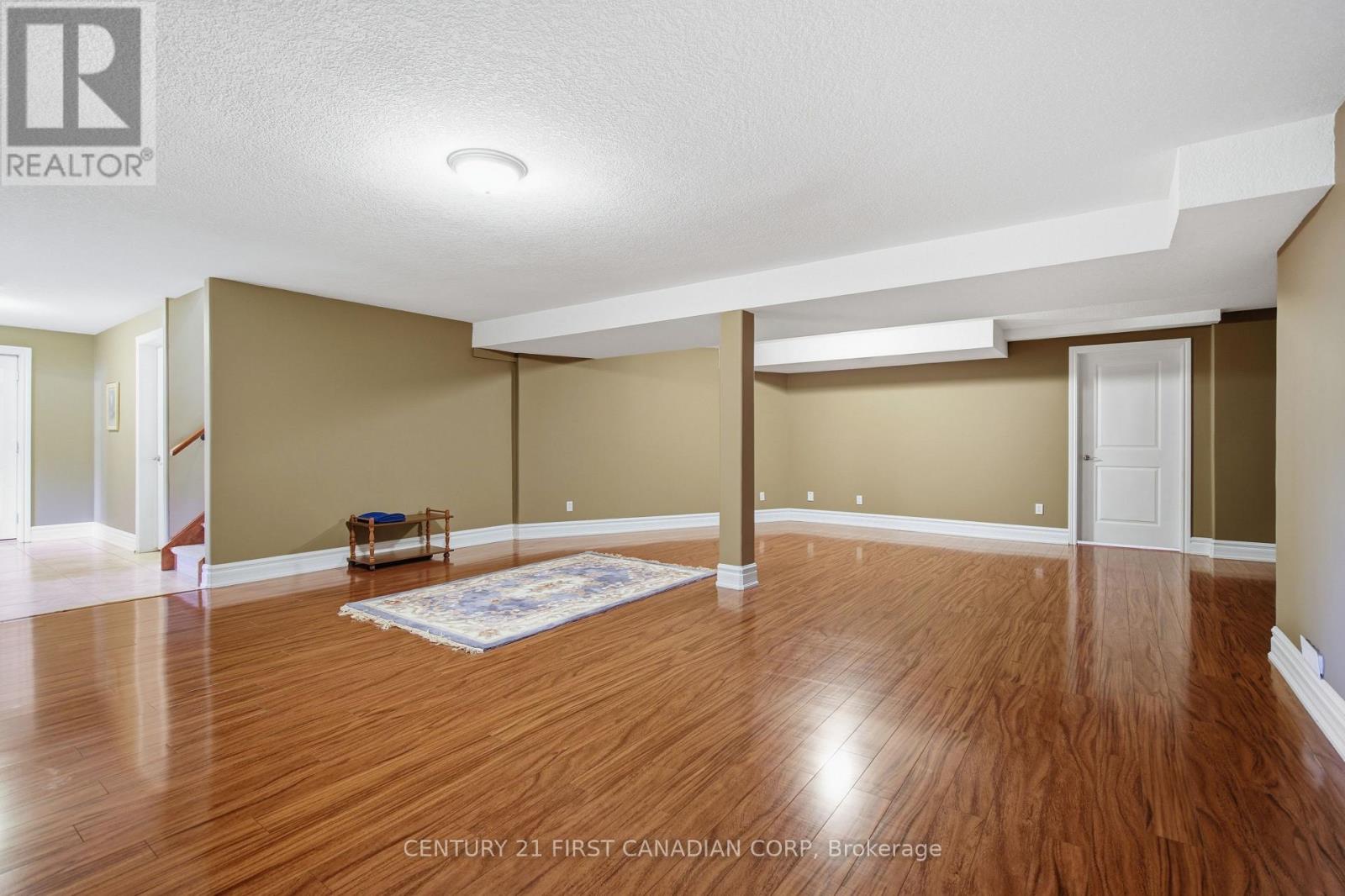 2285 LILAC AVENUE - Image 33