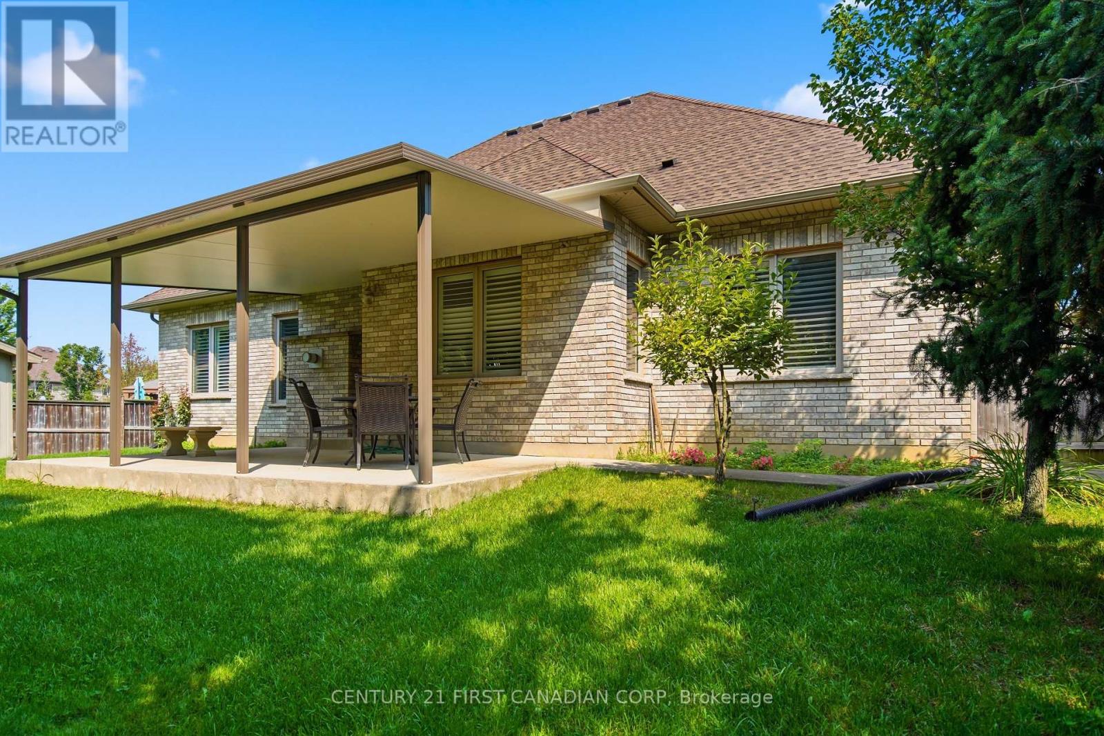 2285 LILAC AVENUE - Image 43