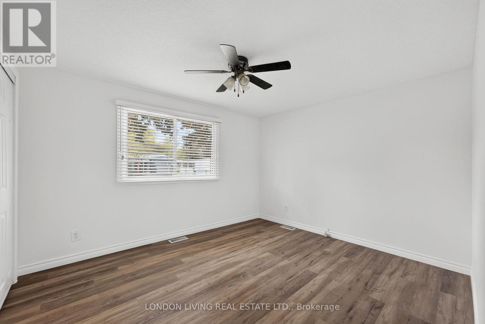 23 PEBBLE BEACH PARKWAY - Image 18