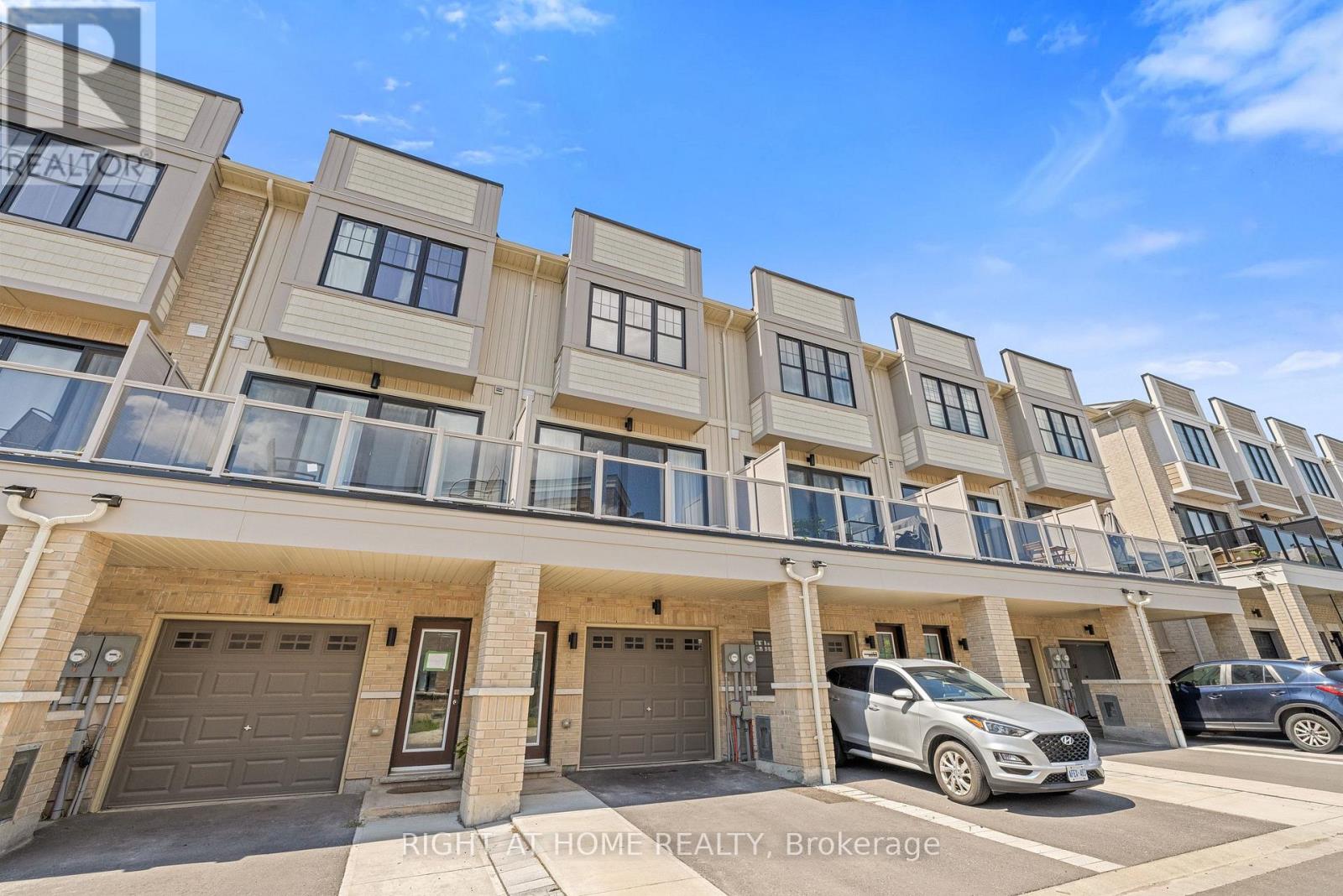 1475 GREEN ROAD - 31