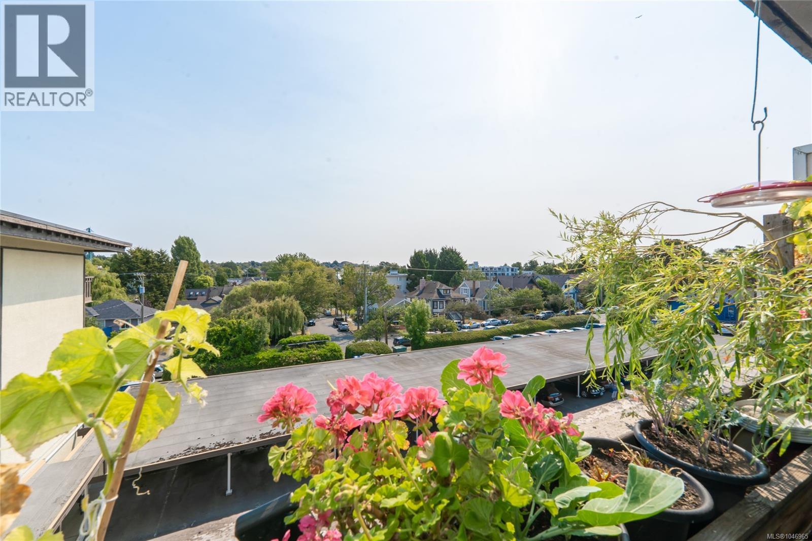 #414 964 Heywood Ave - 13